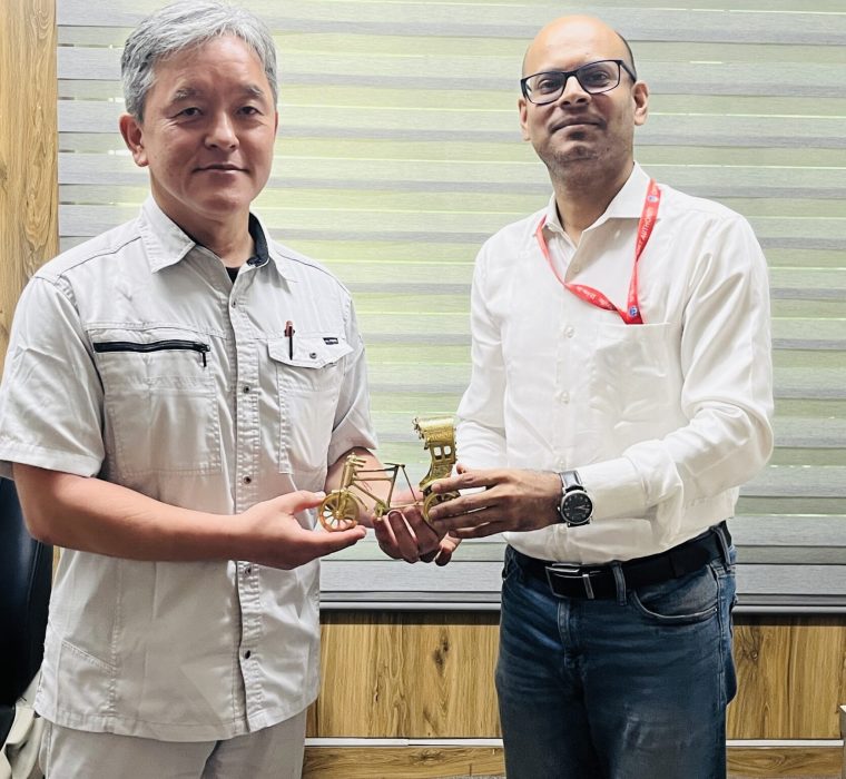 cf84fd86 9445 4505 9ede 45811644e738